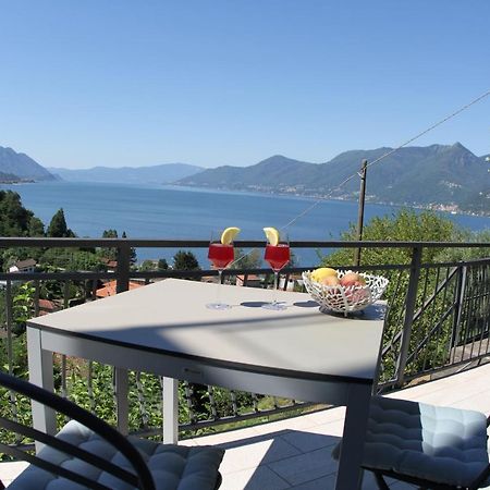 Apartamento Casa Colmegna Mit Traumhaften See- Und Bergblick Luino Exterior foto