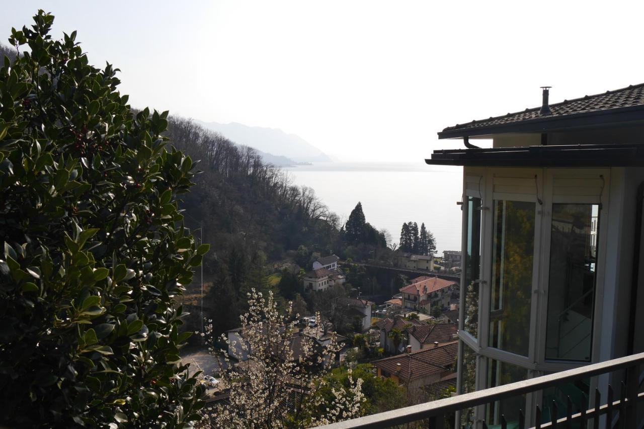 Apartamento Casa Colmegna Mit Traumhaften See- Und Bergblick Luino Exterior foto